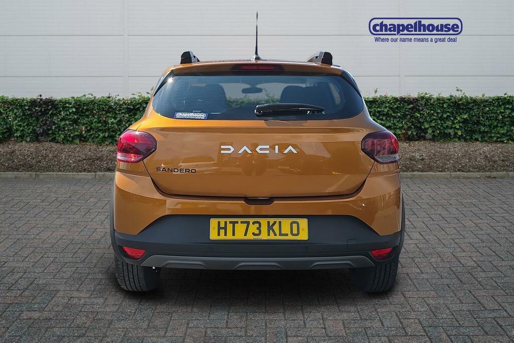 Dacia Sandero Stepway Stepway Expression Tce 1.0 HT73KLO Orange #4