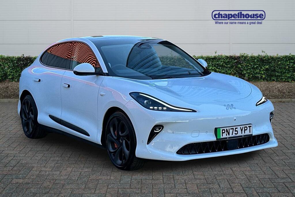 MG IM6 Launch Edition Awd 100Kwh PN75YPT White