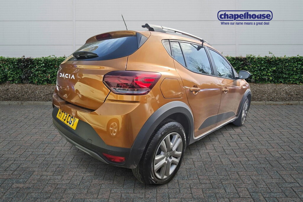 Dacia Sandero Stepway Stepway Expression Tce 1.0 HT73CGY Orange #3