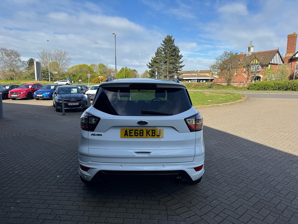 Ford Kuga Tdci St-line AE68KBJ White #6