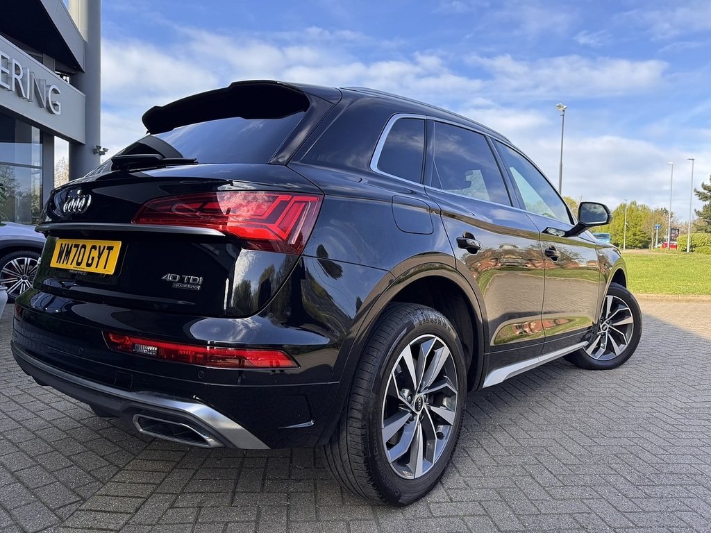 Audi Q5 Tdi S Line WM70GYT Black #4