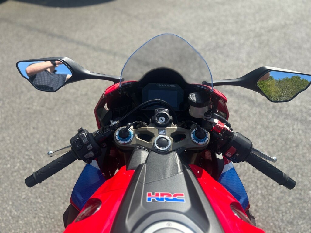 Honda  Cbr 1000 Rr Fireblade Black #2