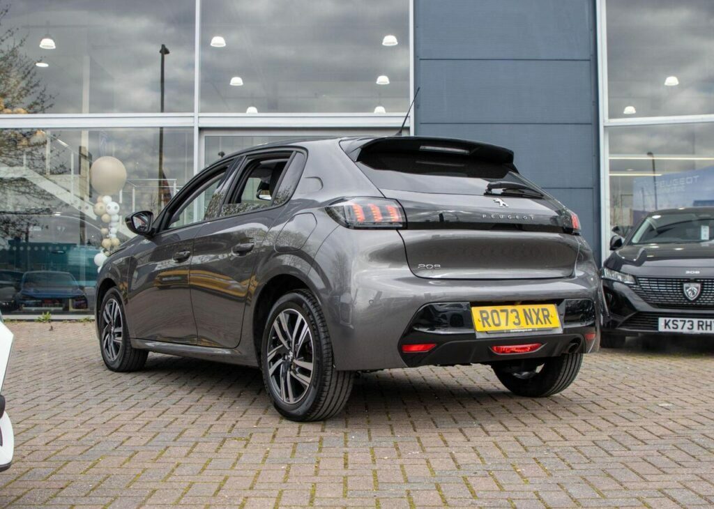 Peugeot 208 1.2 Puretech Allure Premium Euro 6 S S RO73NXR Grey #4