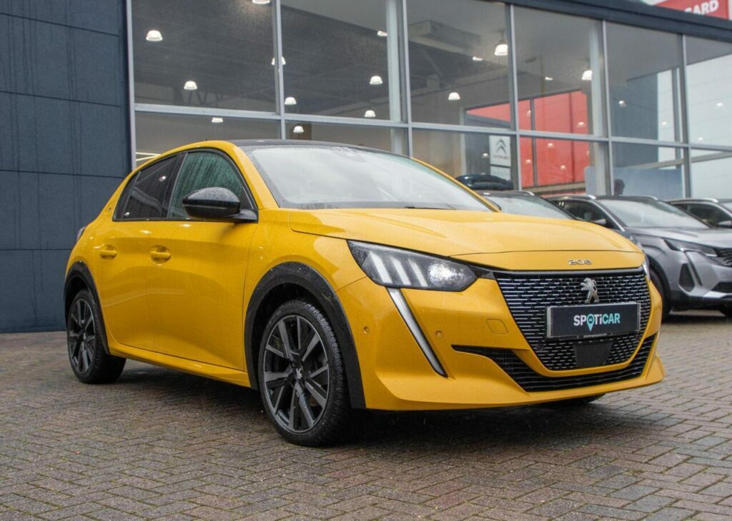 Peugeot 208 1.2 Puretech Gt Premium Euro 6 S S Yellow