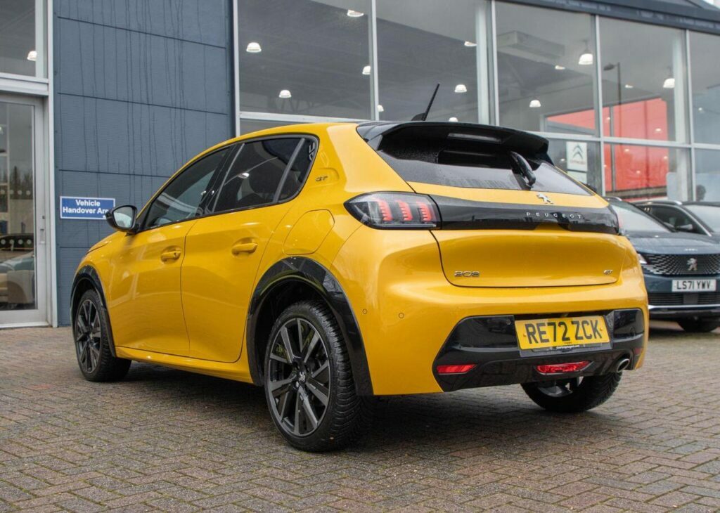 Peugeot 208 1.2 Puretech Gt Premium Euro 6 S S RE72ZCK Yellow #4