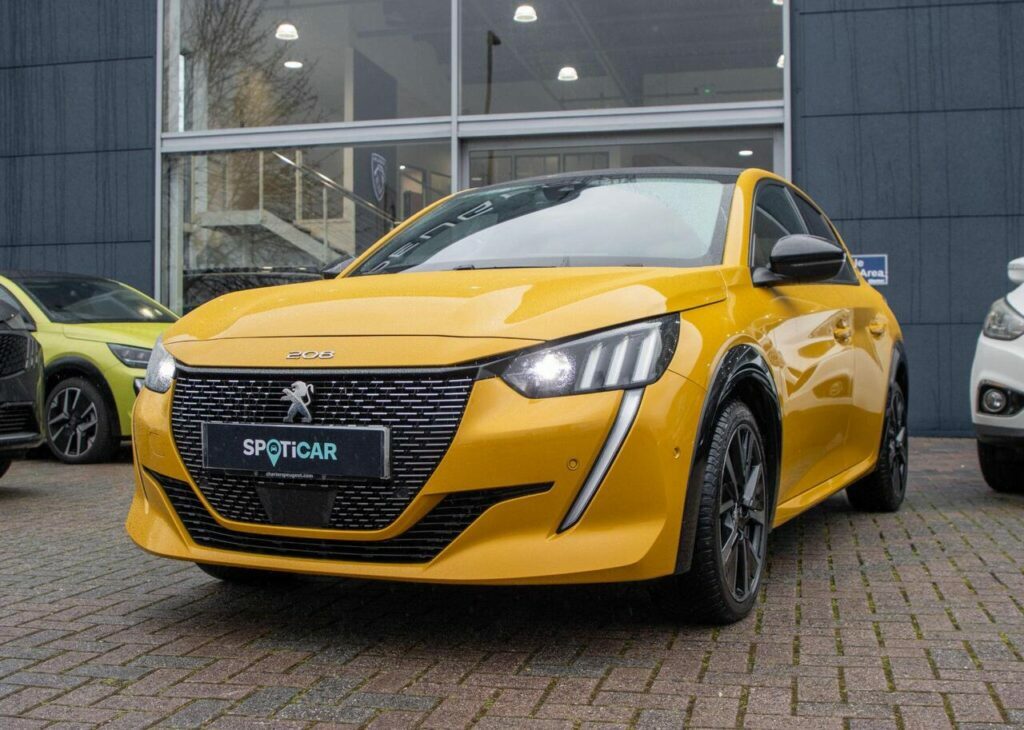 Peugeot 208 1.2 Puretech Gt Premium Euro 6 S S RE72ZCK Yellow #3