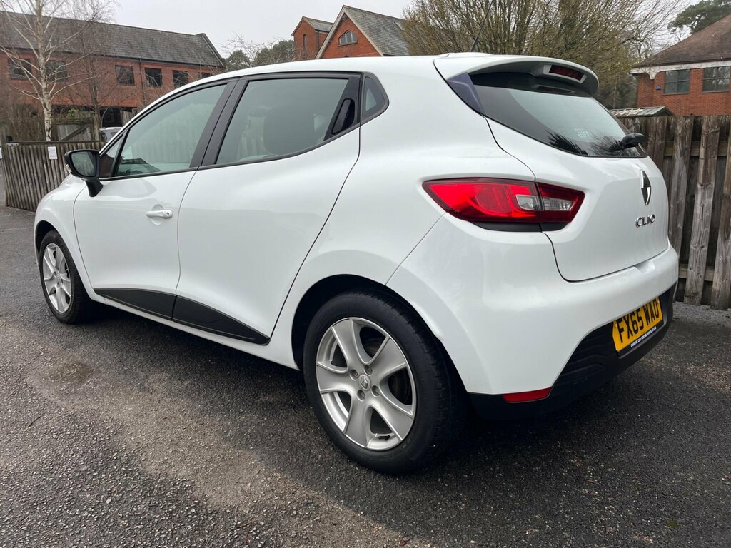Renault Clio 1.2 16V Expression Euro 5 FX65WAO White #3