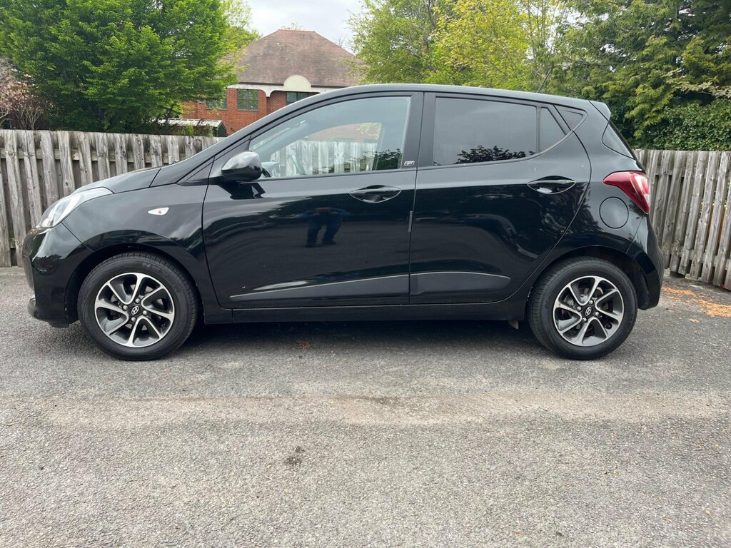 Hyundai I10 1.0 Go Se Euro 6 HG18OJL Black #2