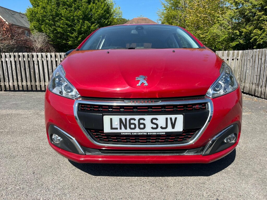 Peugeot 208 1.2 Puretech Gt Line Euro 6 Ss LN66SJV Red #4