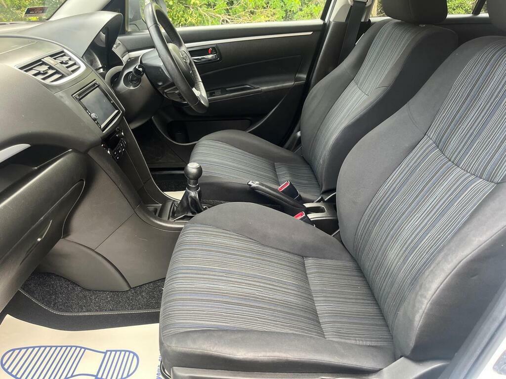 Suzuki Swift 1.2 Sz4 Euro 6 VE16BYX White #3