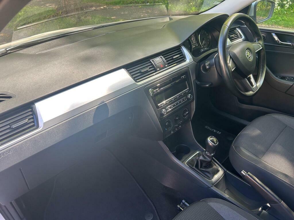 Skoda Rapid 1.2 Tsi Se Euro 5 Silver #3