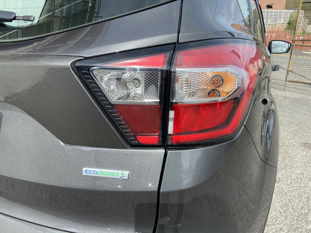 Ford Kuga Suv 1.5 T Ecoboost Zetec 2017 Grey #5
