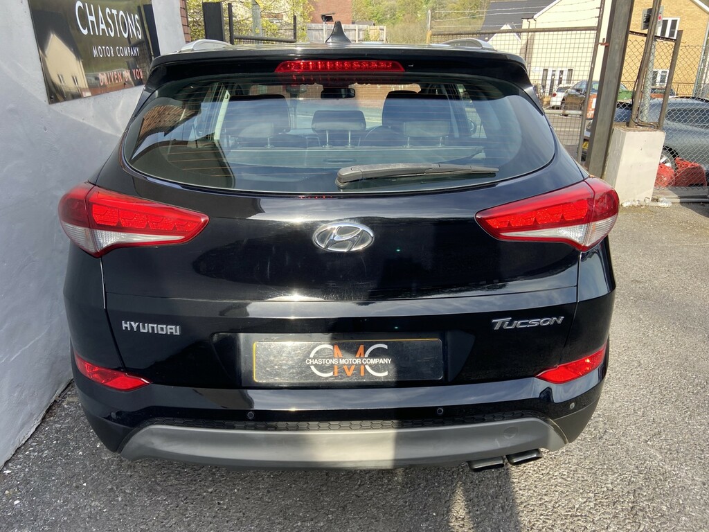 Hyundai Tucson Suv 2.0 Crdi Se Nav 2017 EA67NYR Black #4