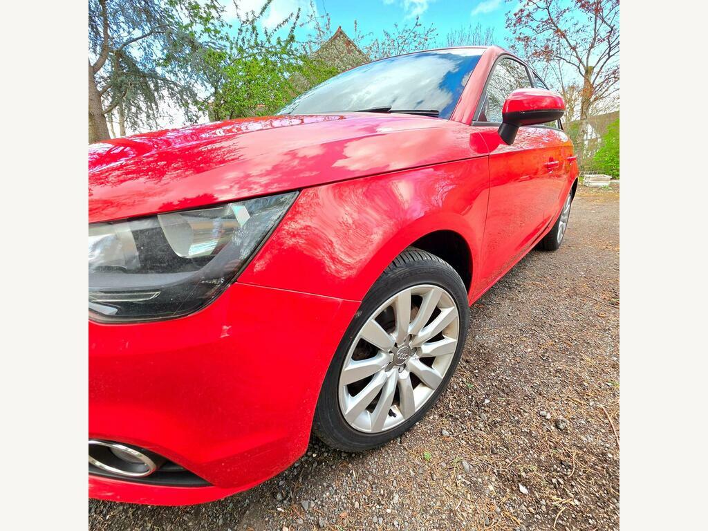 Audi A1 1.4 Tfsi Sport Sportback Euro 5 S S VN62AHD Red #4