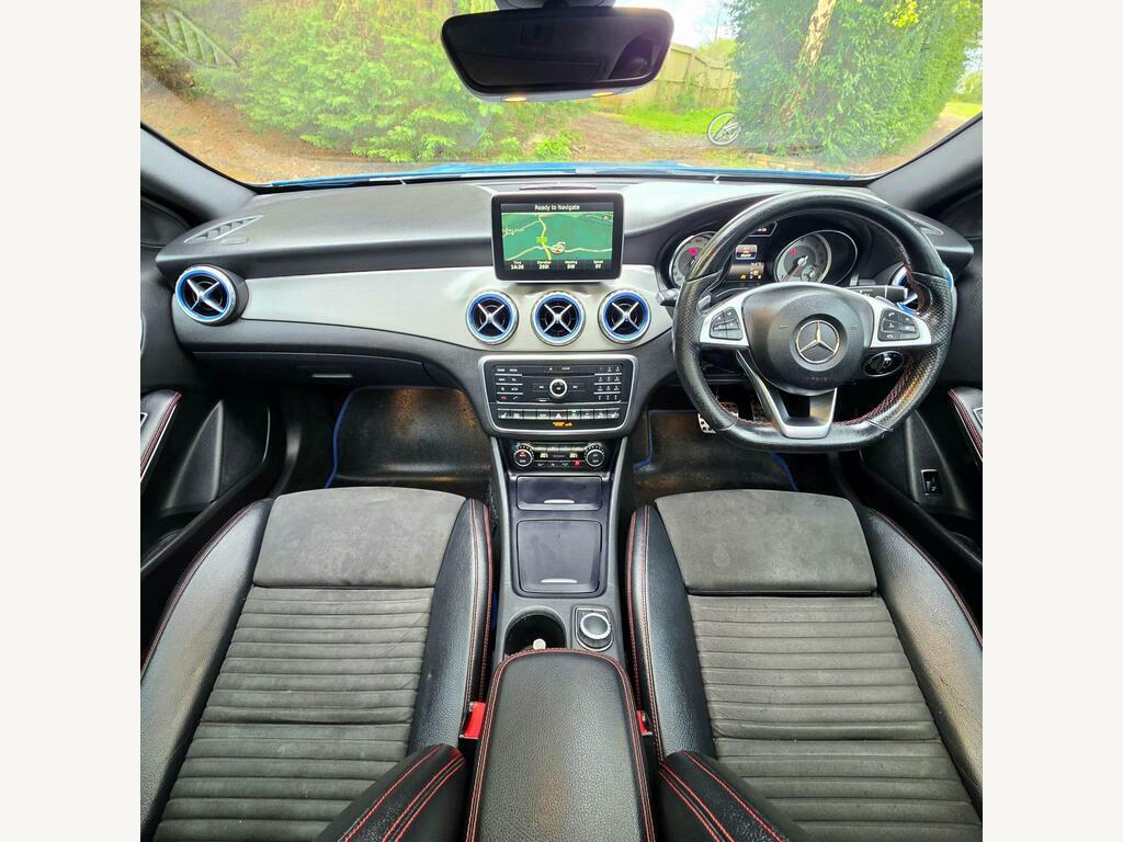 Mercedes-Benz GLA Class 2.1 Gla220d Amg Line Premium Plus 7G-dct 4Matic KR65WDZ Blue #2
