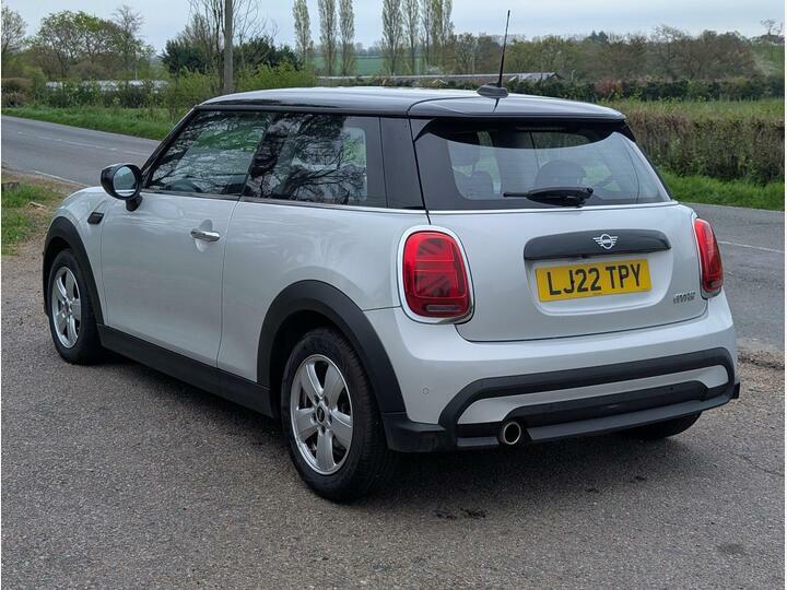 Mini Hatch 1.5 Cooper Classic Steptronic Euro 6 Ss LJ22TPY Silver #3