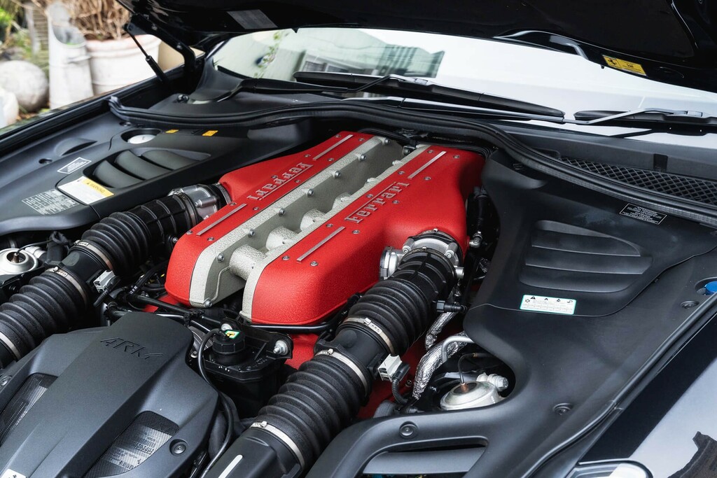 Ferrari Gtc4 Lusso T  #18