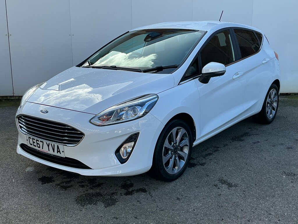 Ford Fiesta 1.1 Ti-vct Zetec Hatchback Euro White