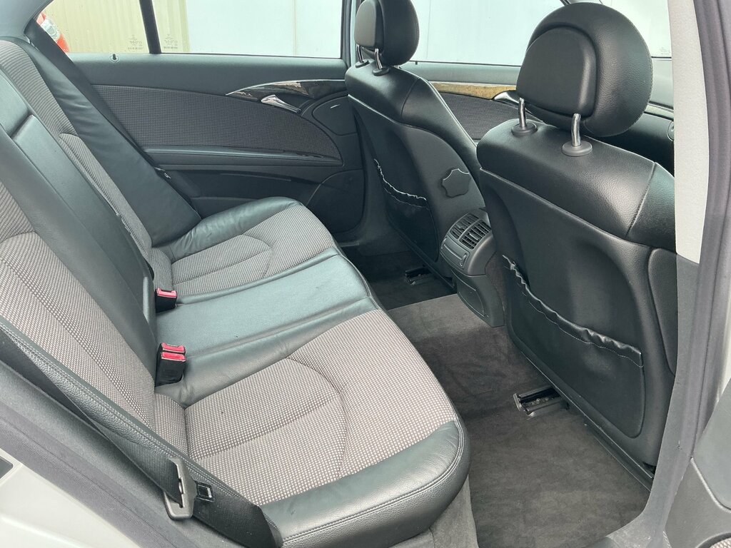 Mercedes-Benz E Class 2.1 E220 Cdi Avantgarde Saloon Silver #6