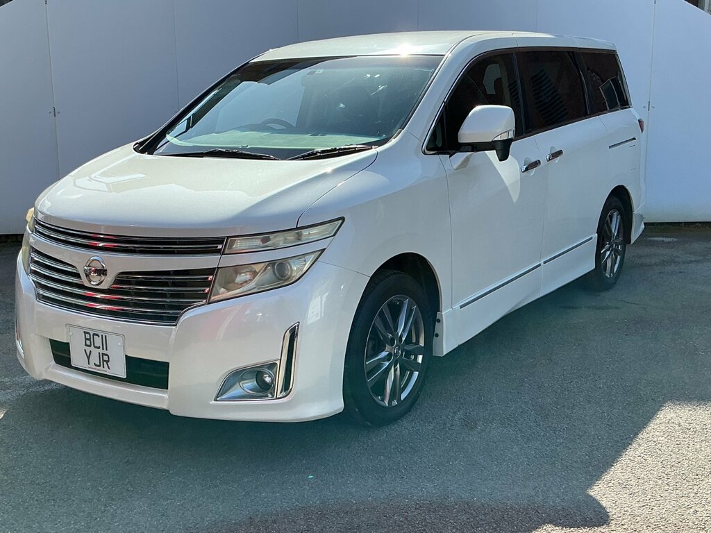 Nissan Elgrand Mpv White