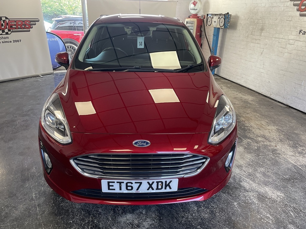 Ford Fiesta T Ecoboost Titanium ET67XDK Red #4