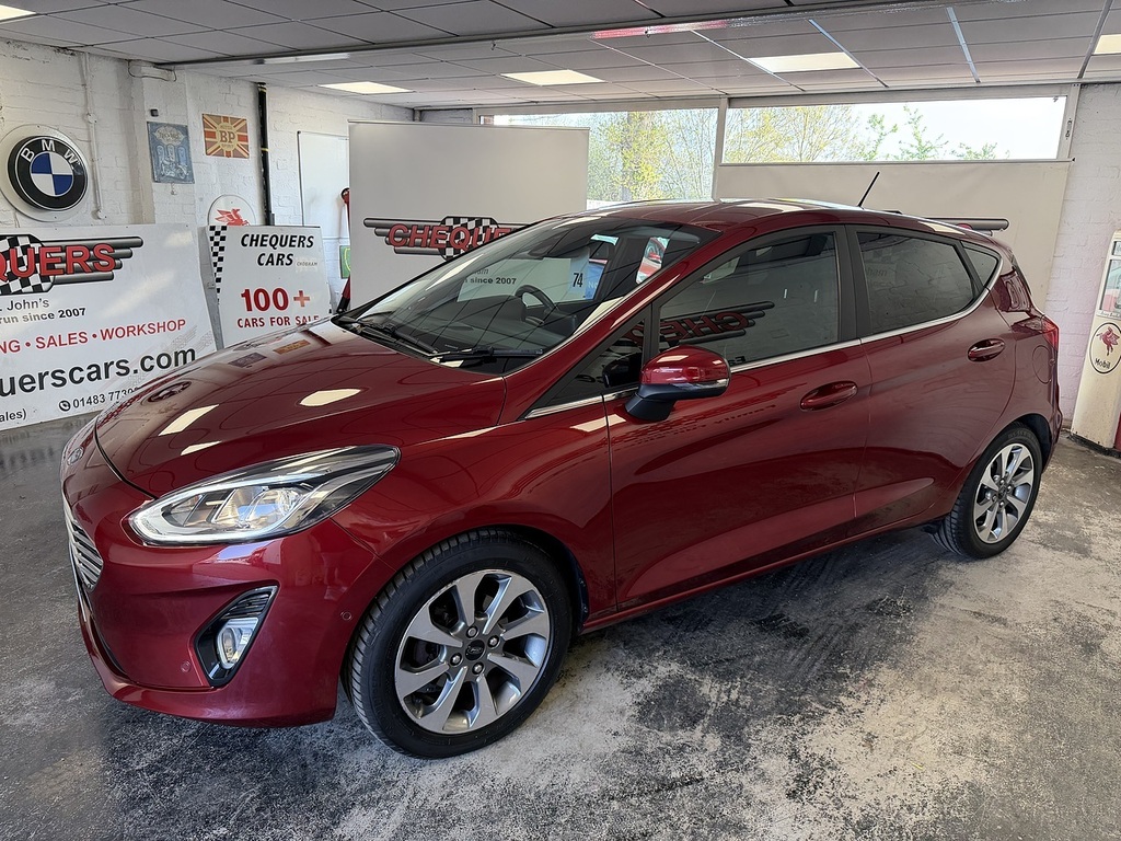 Ford Fiesta T Ecoboost Titanium FG67LPX Red #4