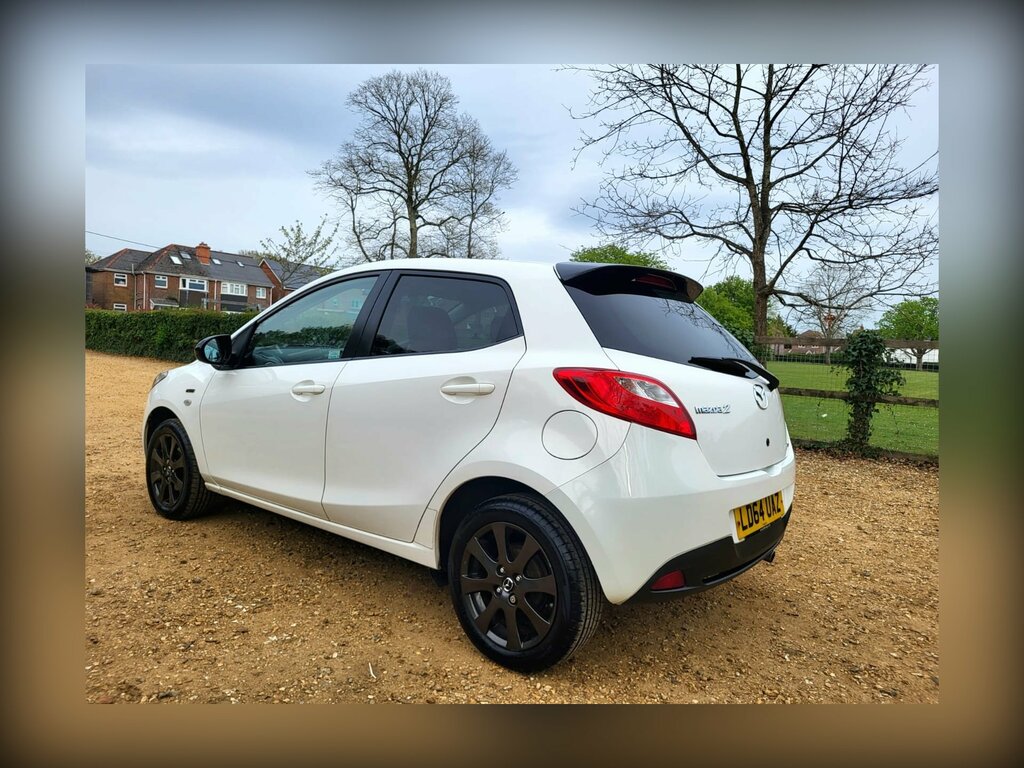 Mazda 2 1.3 Colour Edition Hatchback Eur LD64UAZ White #5