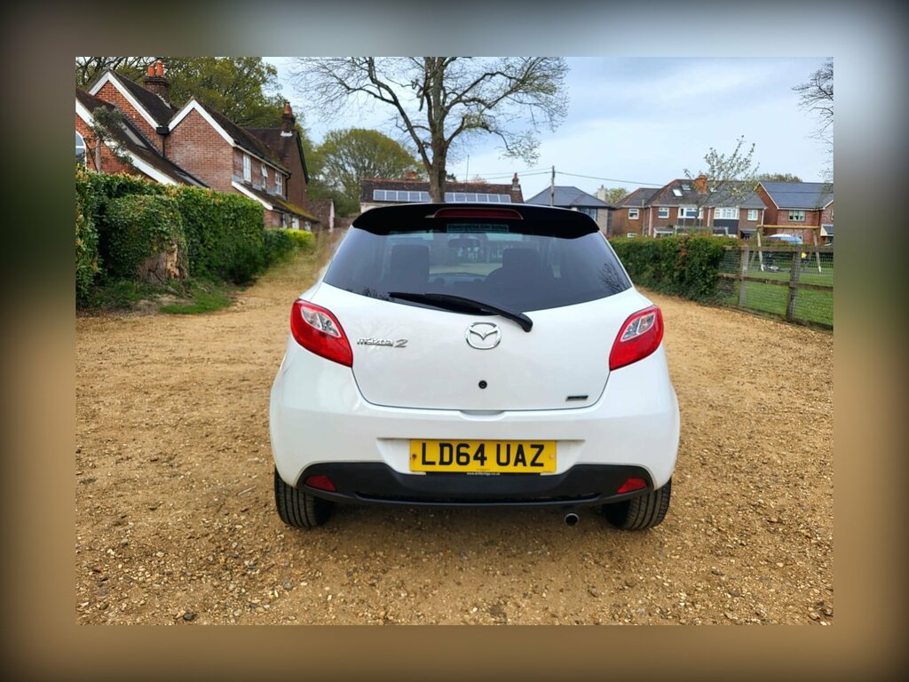 Mazda 2 1.3 Colour Edition Hatchback Eur LD64UAZ White #6