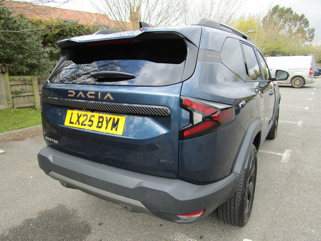 Dacia Bigster 1.2 Tce Mhev Mild Hybrid Euro 6 Lhd LX25BYM Blue #4
