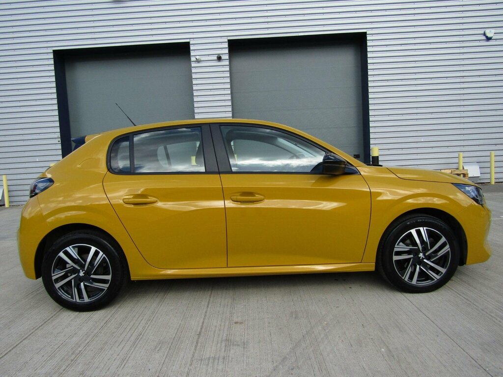Peugeot 208 1.2 Pure Tech Active Pack Lhd  Yellow #2