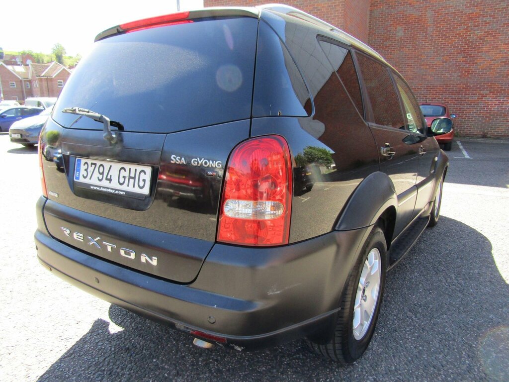 SsangYong Rexton Spr Black #11