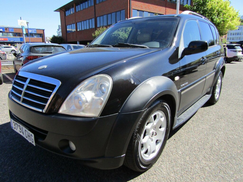 SsangYong Rexton Spr Black #1