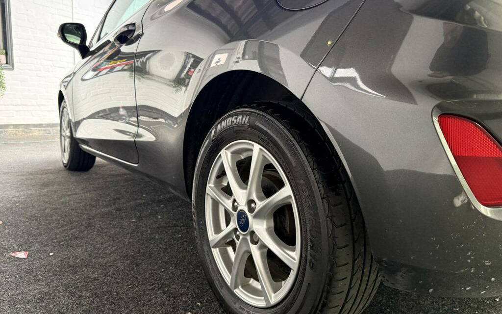Ford Fiesta 1.0T Ecoboost Zetec Euro 6 S S W067FTT Grey #5
