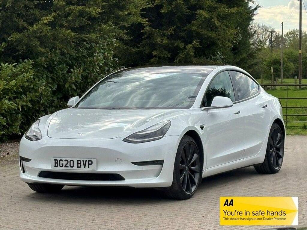Tesla Model 3 Saloon Dual Motor Performance 4Wde Per White