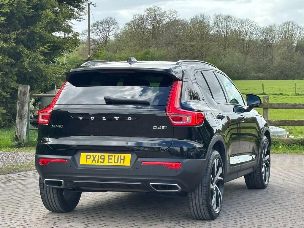 Volvo XC40 Suv 2.0 D4 R-design Pro Awd Euro 6 Ss PX19EUH Black #2