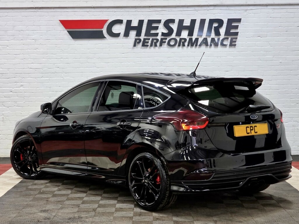 Ford Focus Hatchback 2.0 T Ecoboost St-3 5Dr- Style Pack19s OU65TYT Black #5