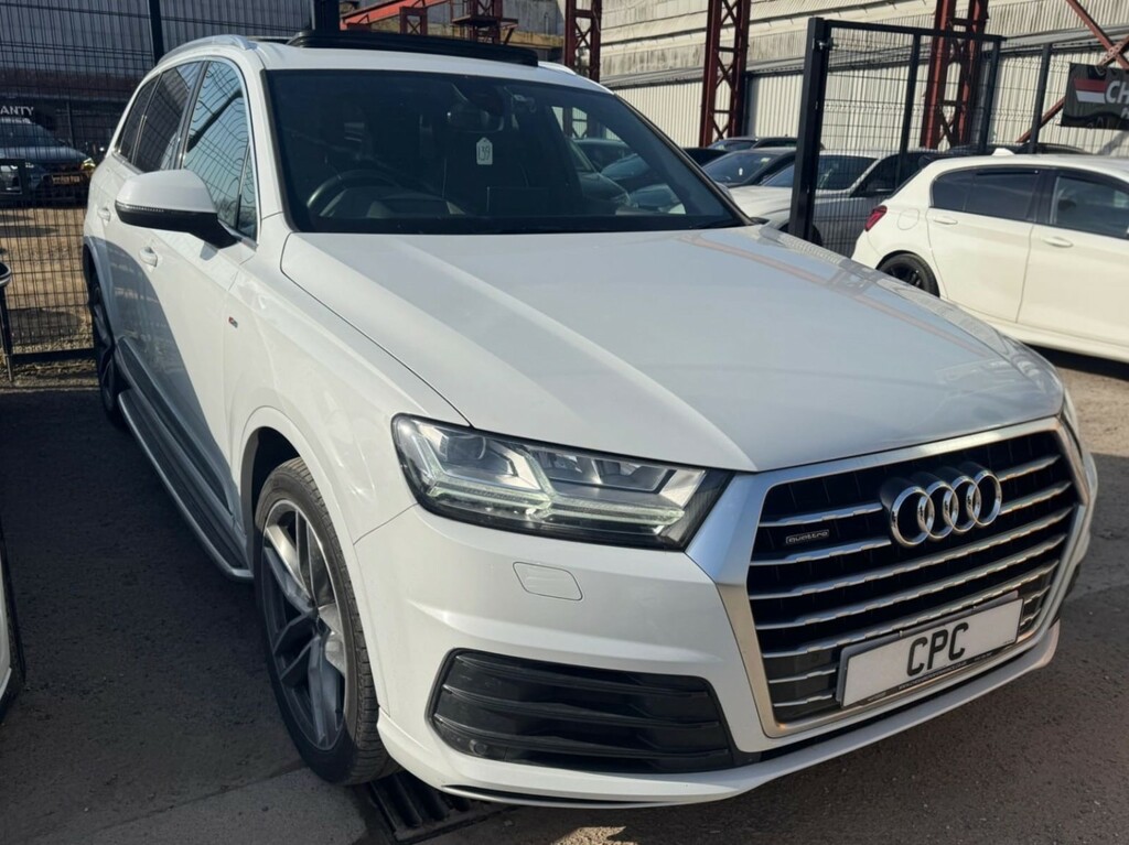 Audi Q7 Suv 3.0 Tdi V6 S Line - Panroof21selec Seats White