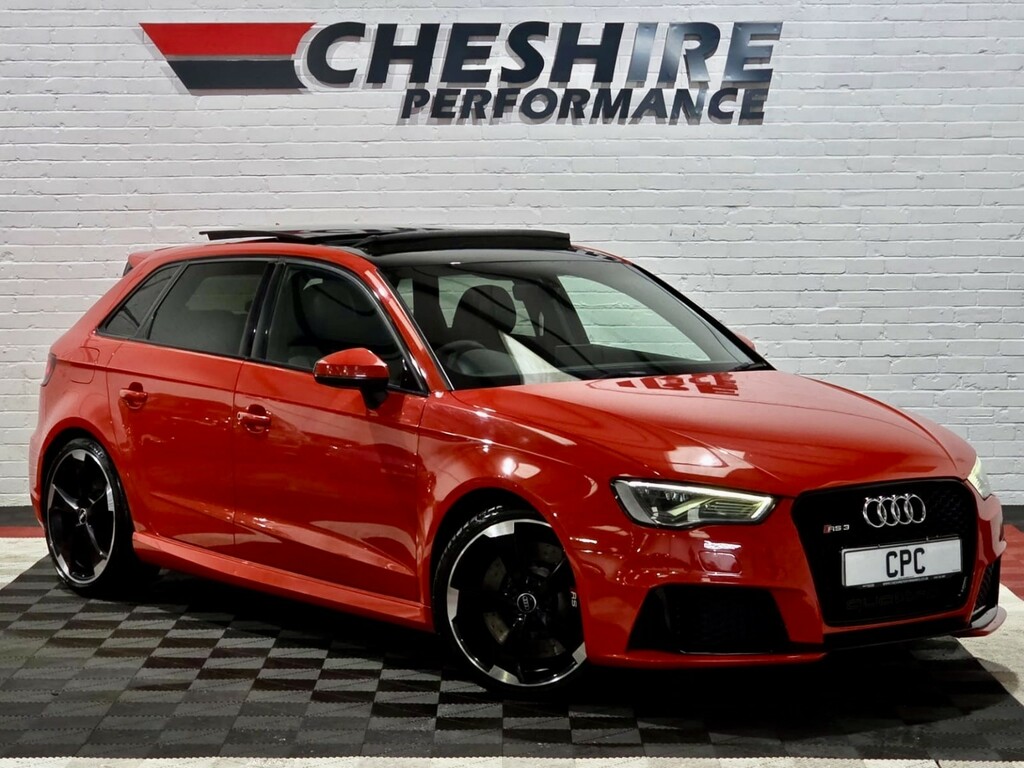 Audi RS3 Hatchback 2.5 Tfsi - Panroofbangolufsenblac Red