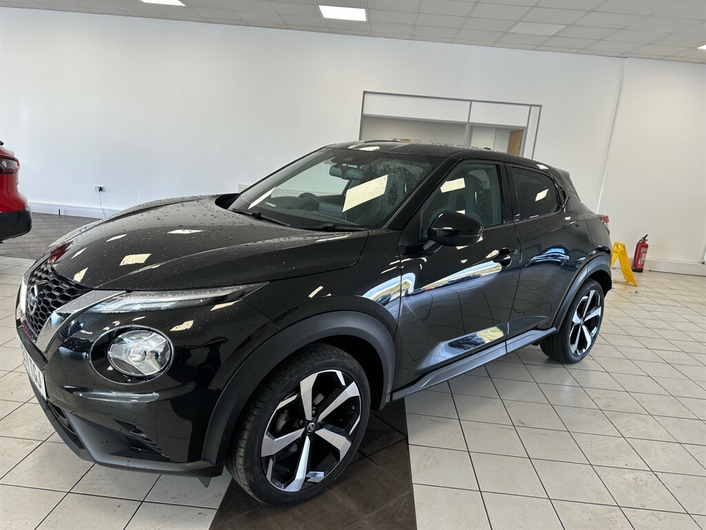 Nissan Juke 1.0 L Dig-t Tekna YB71TGJ #2