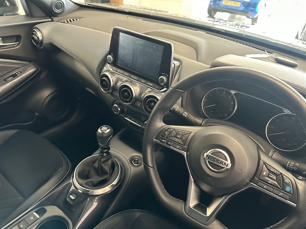 Nissan Juke 1.0 L Dig-t Tekna YB71TGJ #4