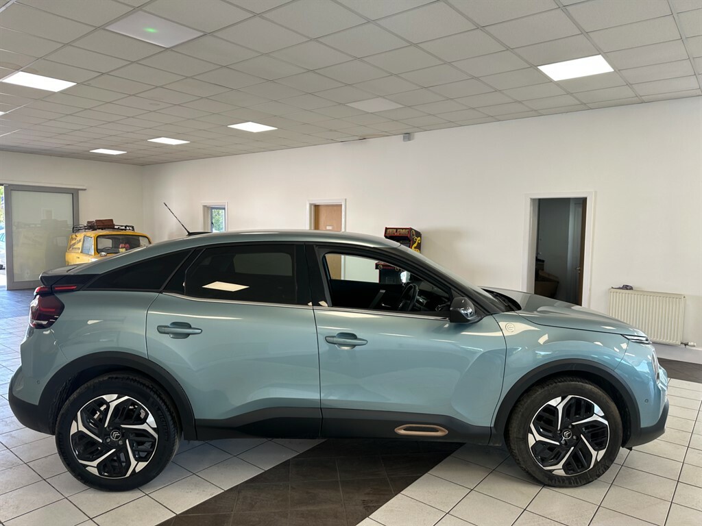 Citroen C4 1.2 L Puretech C-series Edition Ss MJ72HUZ  #3