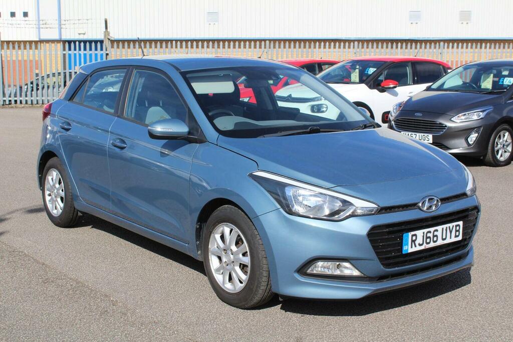 Hyundai I20 Hatchback 1.0 T-gdi Se Euro 6 Ss 201666 RJ66UYB Blue #3