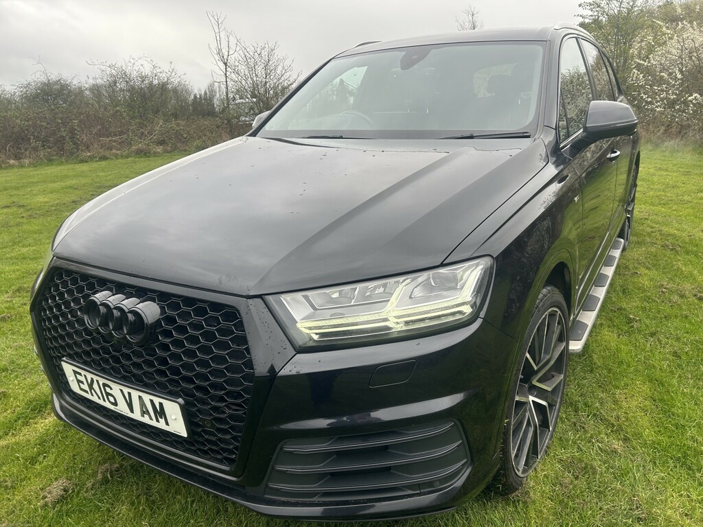 Audi Q7 3.0 Tdi V6 S Line EK16VAM Black #4