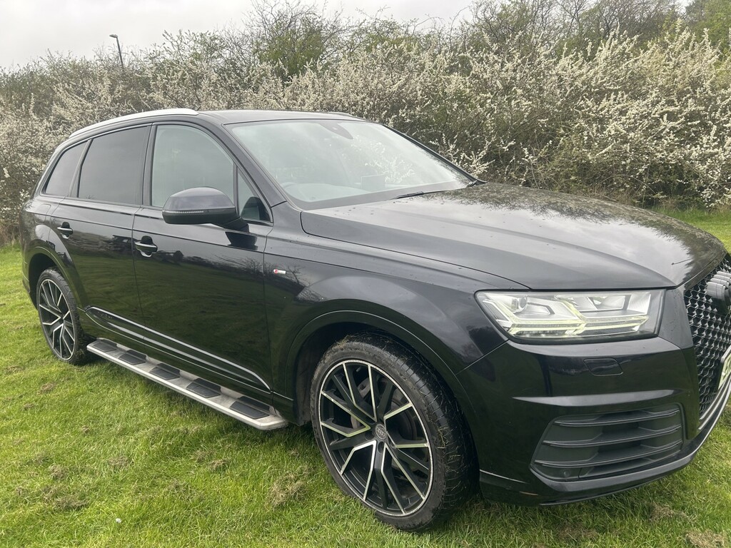 Audi Q7 3.0 Tdi V6 S Line EK16VAM Black #2