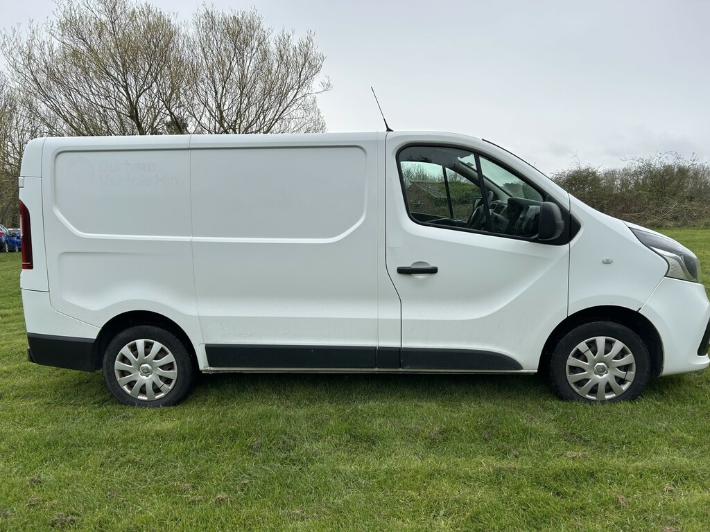 Renault Trafic 1.6 Sl27 Dci 115 Business White
