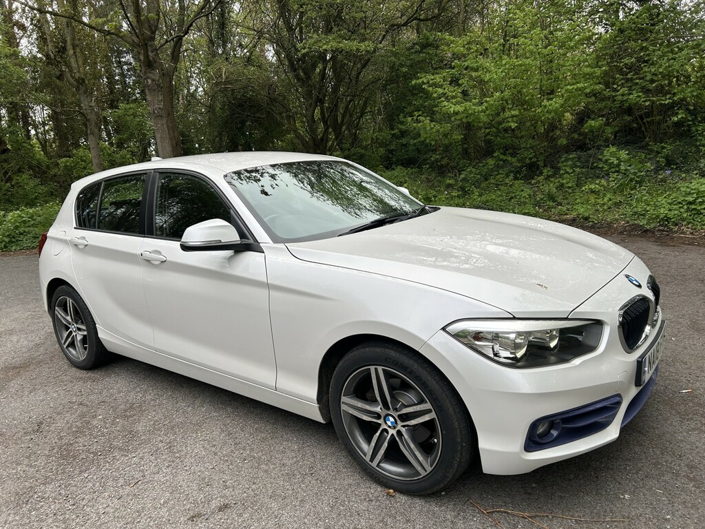 BMW 1 Series 1.5 116D Sport 5-Door NA18FYX White #2
