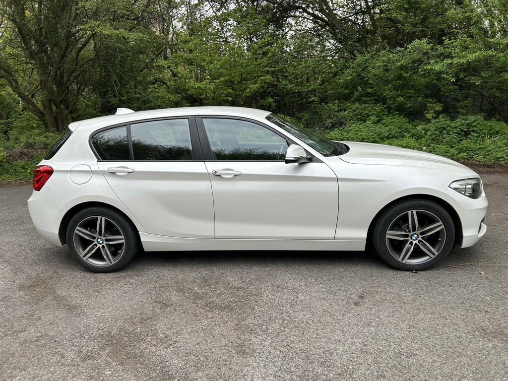 BMW 1 Series 1.5 116D Sport 5-Door White