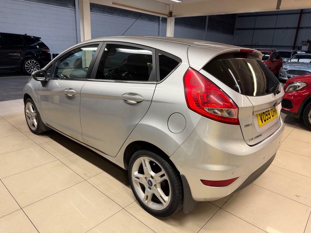 Ford Fiesta 1.6 Tdci Titanium V059OHN Silver #4