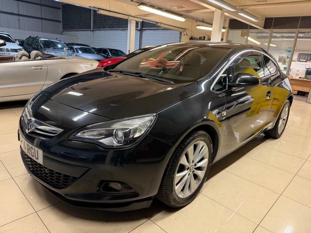 Vauxhall Astra GTC 2.0 Cdti Sri Euro 5 S S Black #3