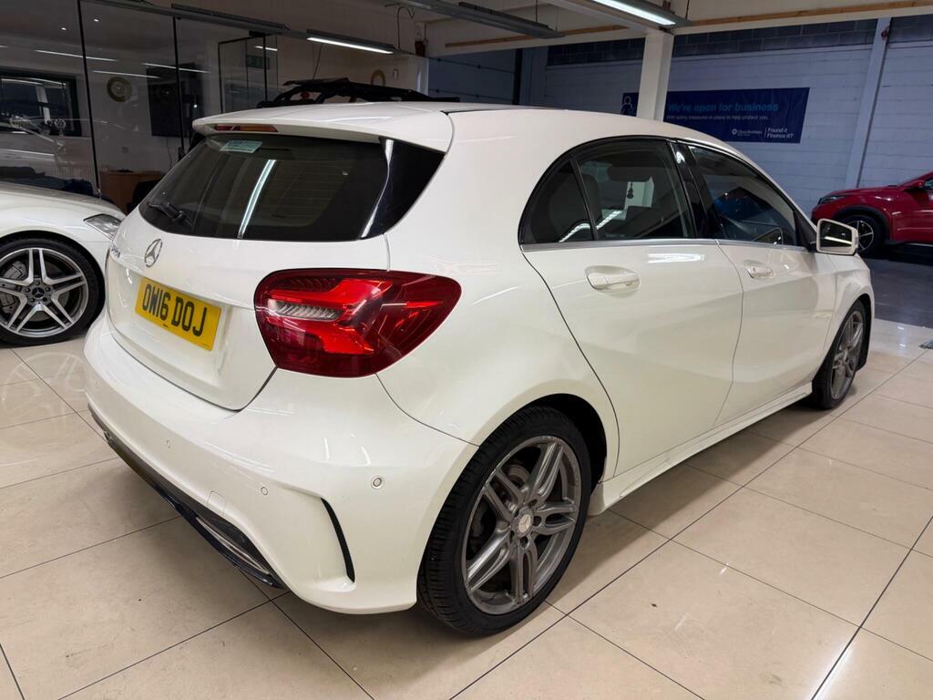 Mercedes-Benz A Class 2.1 A200d Amg Line Premium Euro 6 S S OW16DOJ White #6
